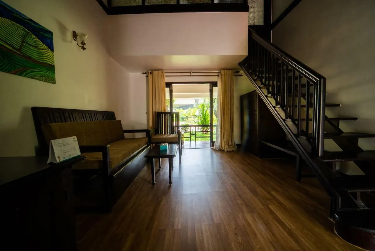 Nihara Resort And Spa Cochin Kochi 4*,