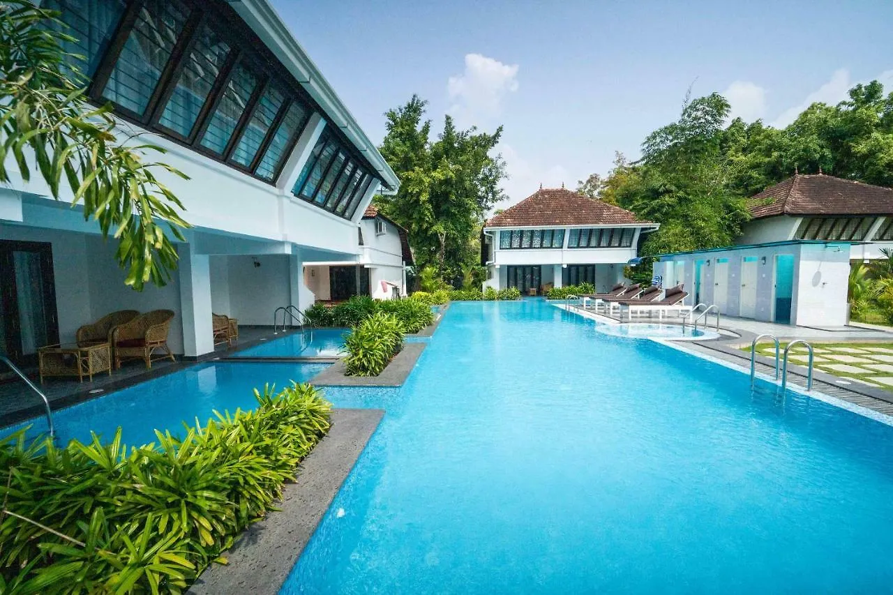 Nihara Resort And Spa Cochin Kochi 4*,  インド
