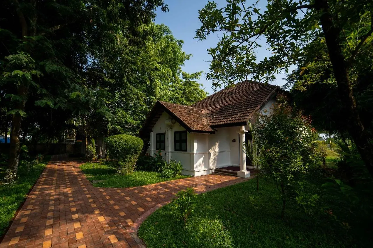 ****  Nihara Resort And Spa Cochin Kochi インド