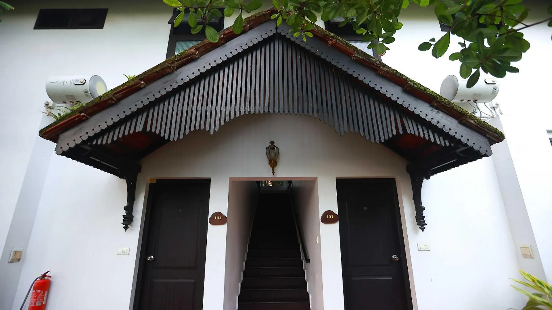 Nihara Resort And Spa Cochin Kochi